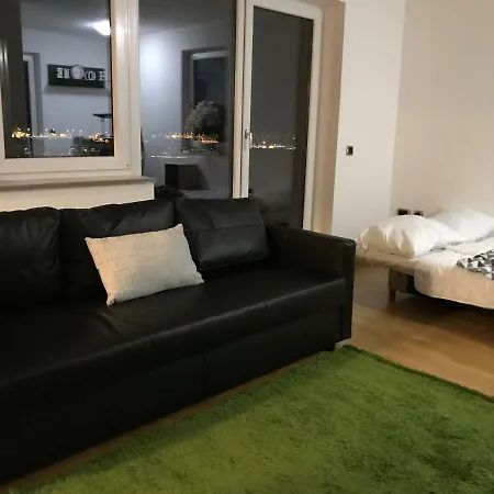 Jure 2 Apartamento