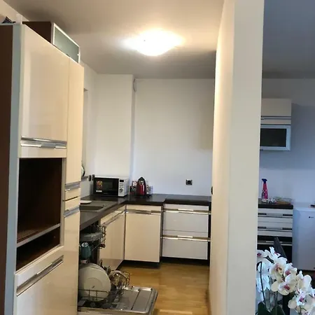 Jure 2 Apartment *